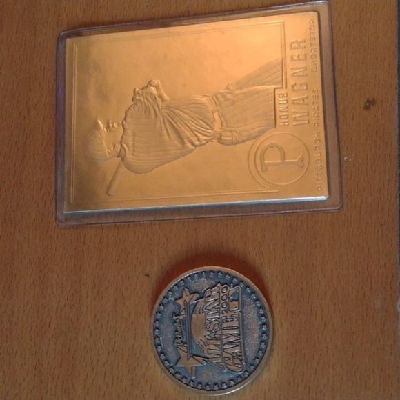 Baseball Card - Picture 1 of 2